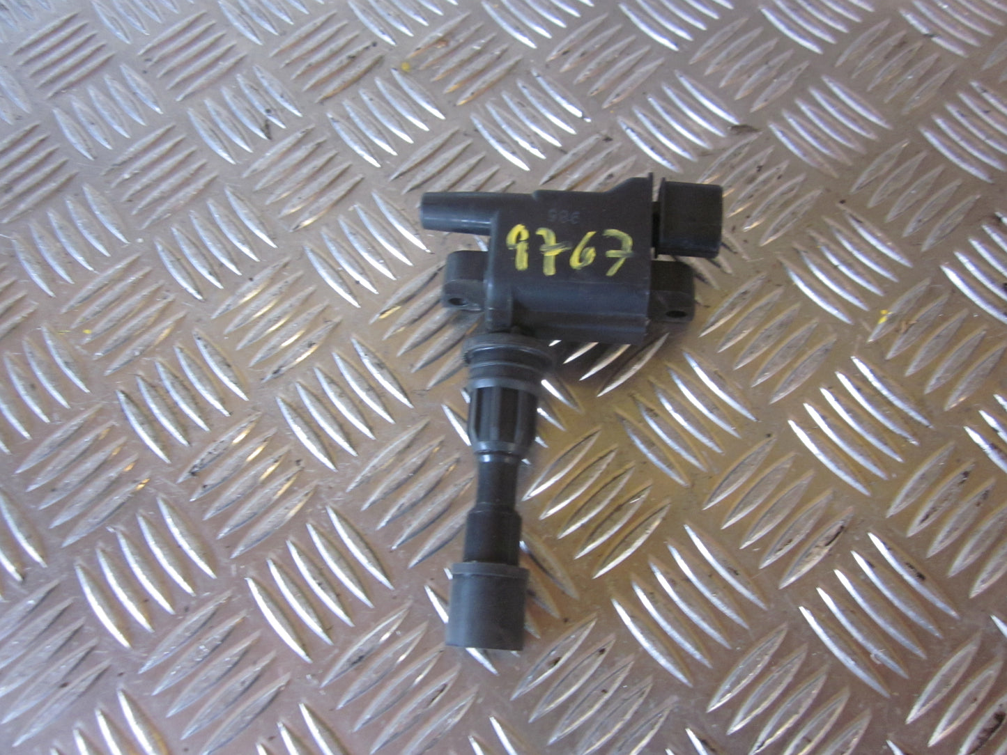 Mazda 323 S 4D BA12 Tændspole El Med OEM Nr. Ophugger Fra Mazda Ophugger