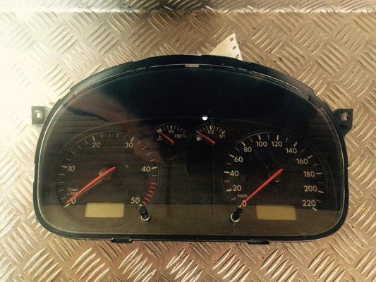 VW Transporter T4 Speedometer - Instrument Med OEM Nr. 7D0920801H Fra VW Ophugger