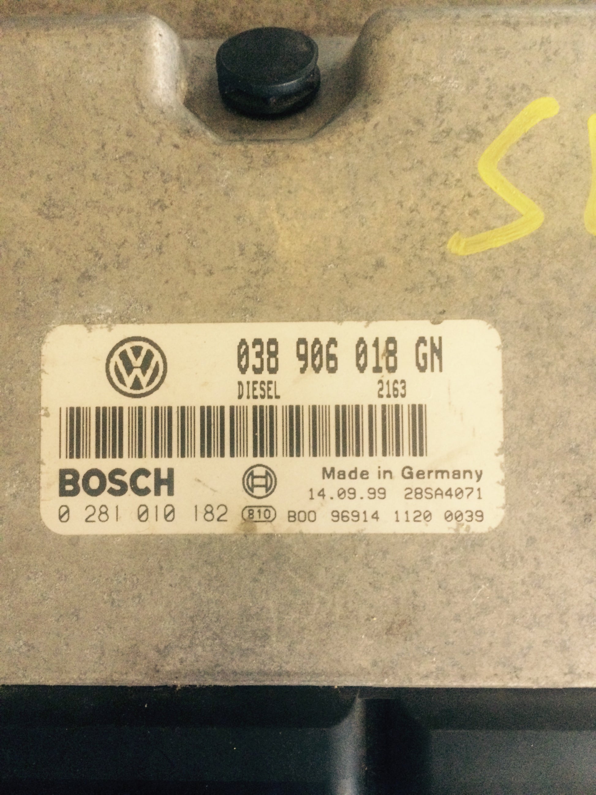 Skoda Octavia Motorstyring - Motorstyreboks - Injection Elboks Med OEM Nr. Ophugger Fra Skoda Ophugger