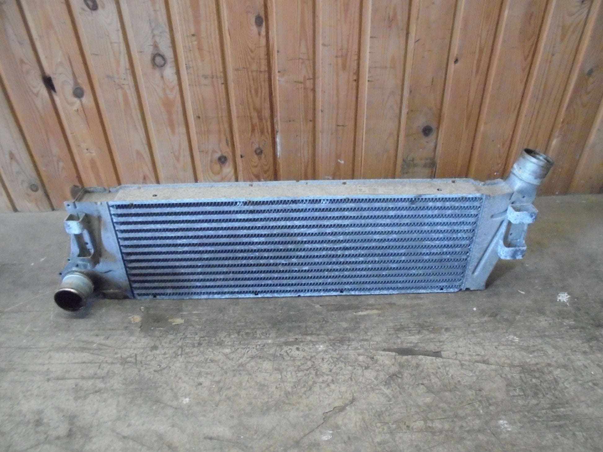 Renault Megane Scenic 2 Køler Intercooler Med OEM Nr. Ophugger Fra Renault Ophugger