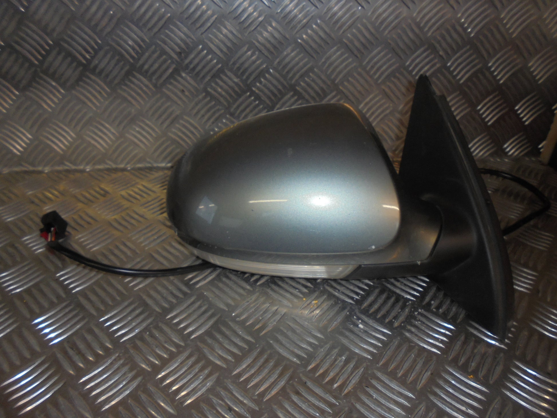VW Passat 3C Sidespejl Med OEM Nr. Ophugger Fra VW Ophugger