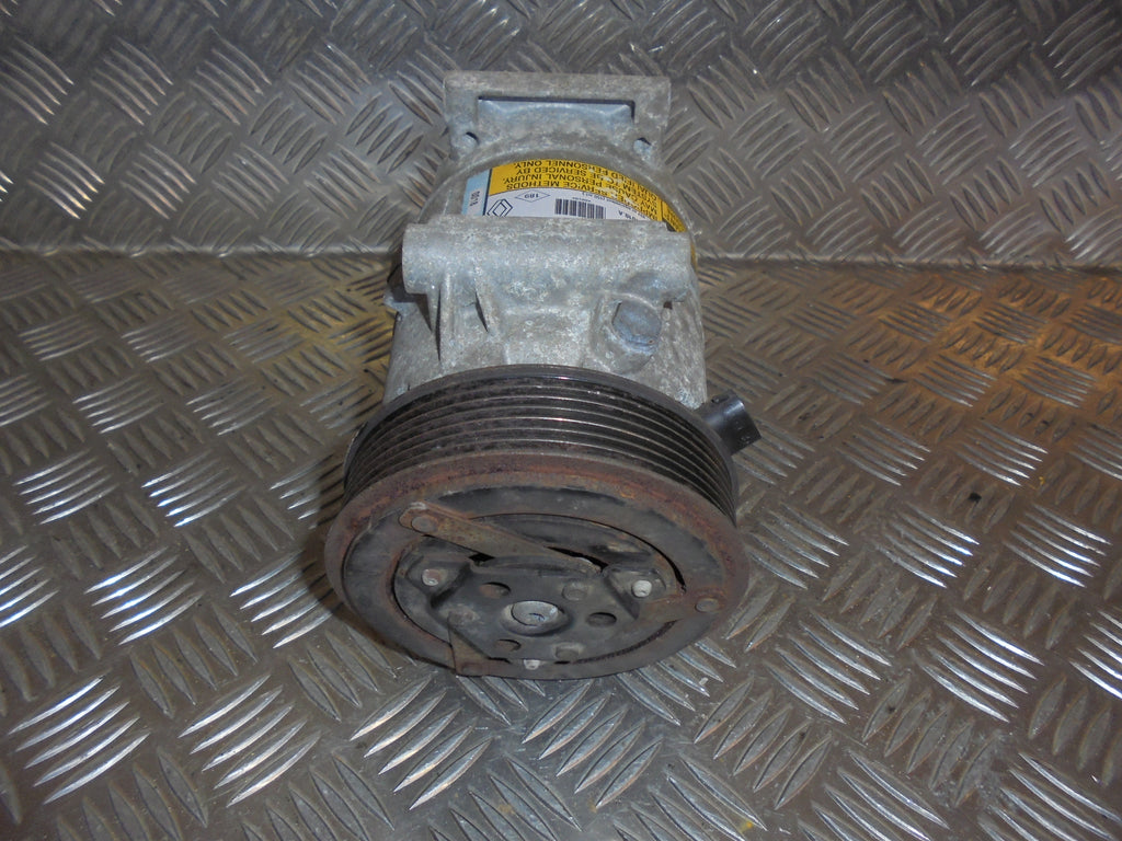 Renault Megane Scenic 2 Aircondition Pumpe Med OEM Nr. 8200309193 Fra Renault Ophugger