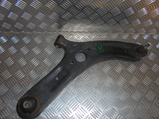 Hyundai I20 MA Bærearm F.N. H Med OEM Nr. Ophugger Fra Hyundai Ophugger