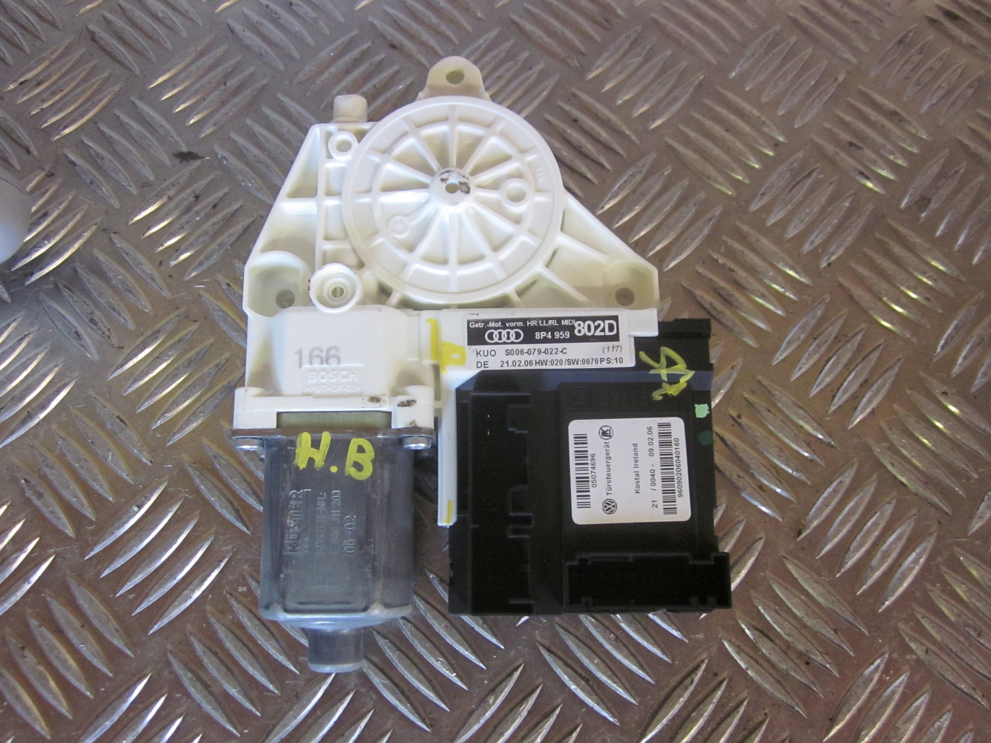 Audi A3 8P Rudemotor - Rudehejs Med OEM Nr. 0130822263 Fra Audi Ophugger