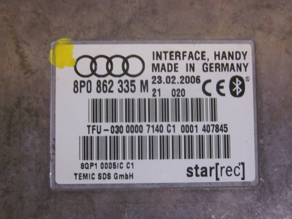 Audi A3 Radio Div. Tilbehør Med OEM Nr. 8P0862335M Fra Audi Ophugger