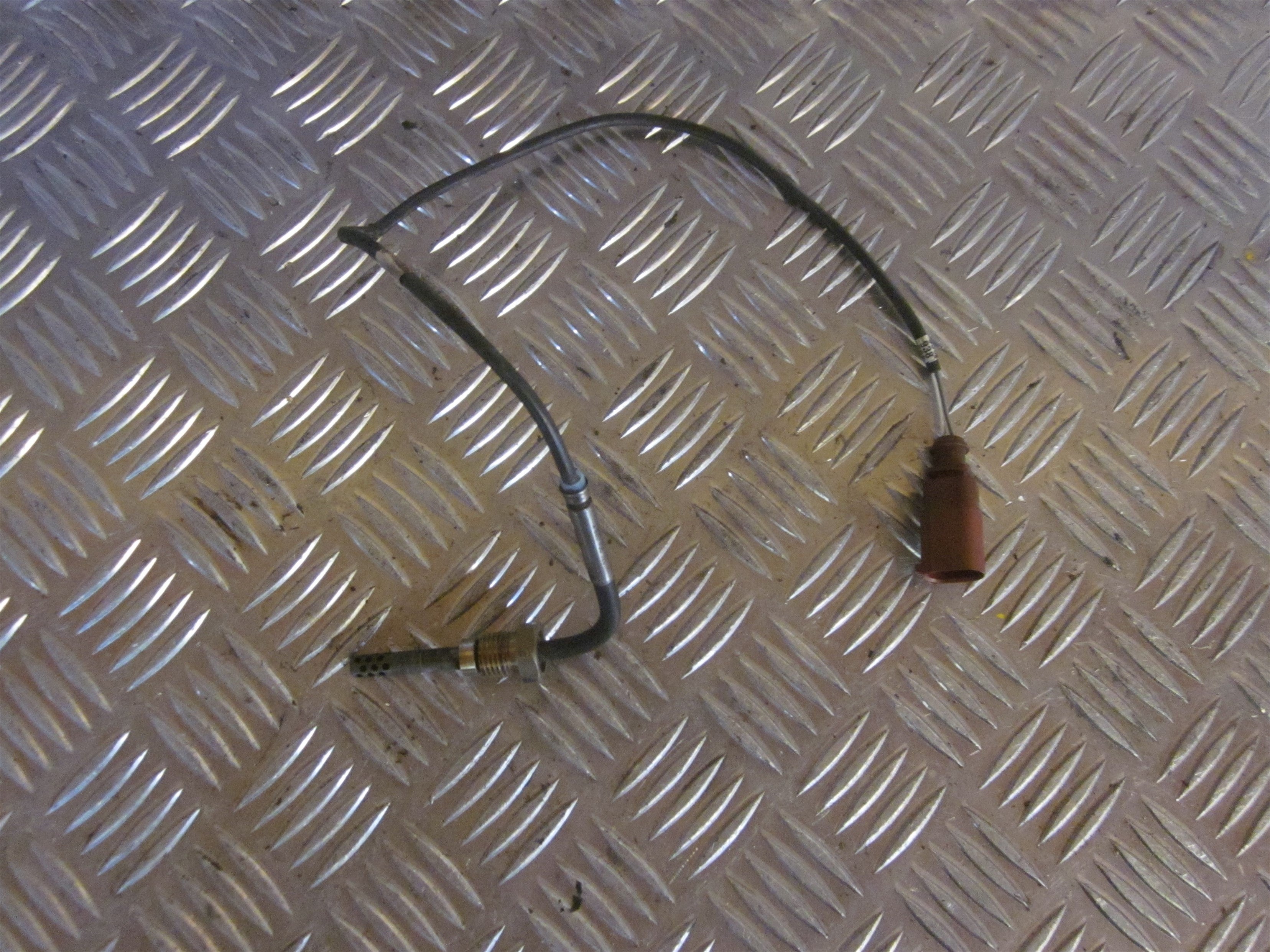 Audi A3 Partikelfilter Med OEM Nr. 03L906088BS Fra Audi Ophugger