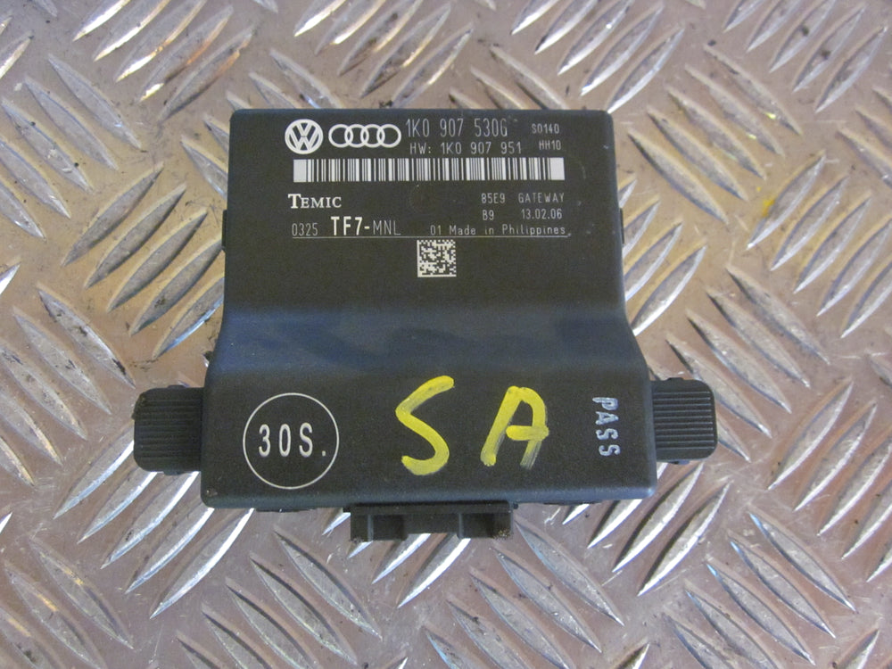 Audi A3 Relæ Diverse Med OEM Nr. 1K0907530G Fra Audi Ophugger