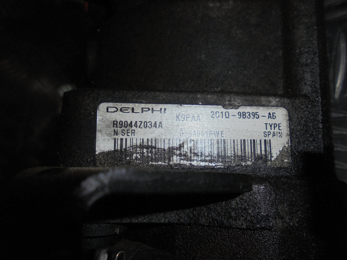 Ford Mondeo 3 Dieselpumpe Med OEM Nr. 2C1Q9B395AG Fra Ford Ophugger