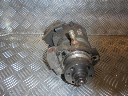 Ford Mondeo 3 Dieselpumpe Med OEM Nr. 2C1Q9B395AG Fra Ford Ophugger