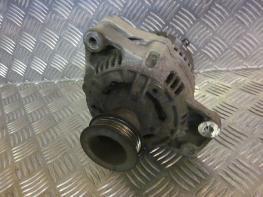Audi 80/CAB Generator Med OEM Nr. 0123335001 Fra Audi Ophugger