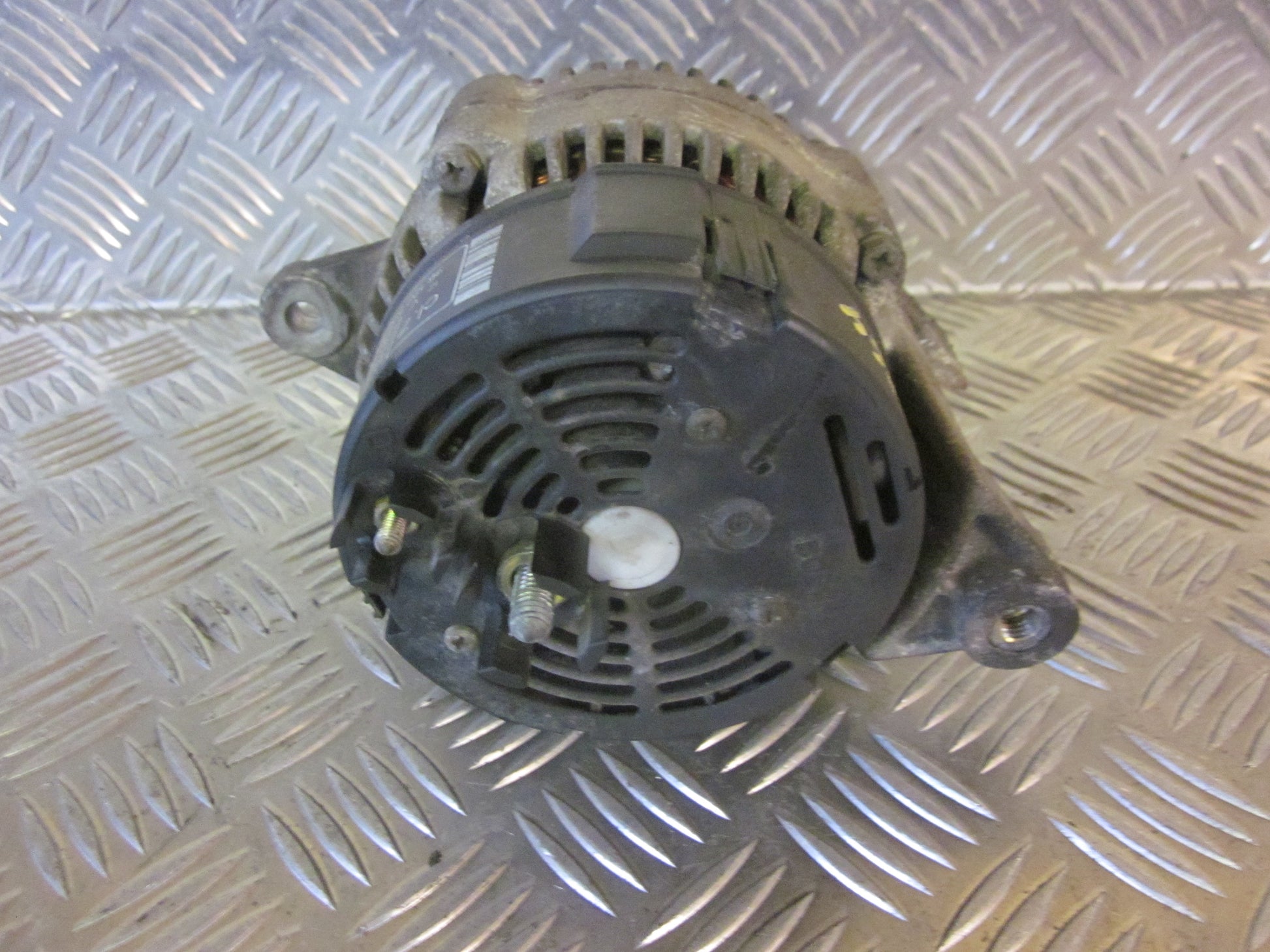 Peugeot 306 Generator Med OEM Nr. 9612259680 Fra Peugeot Ophugger