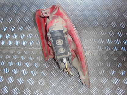 Peugeot 307 Baglygte Med OEM Nr. Ophugger Fra Peugeot Ophugger