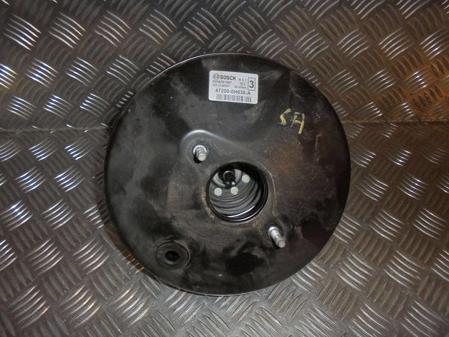 Peugeot 107 Bremseforstærker Med OEM Nr. Ophugger Fra Peugeot Ophugger