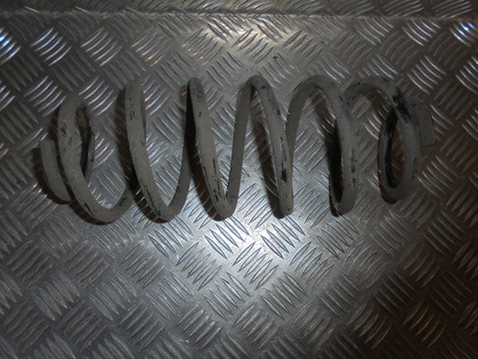 Peugeot 107 Bagfjeder Spiral Med OEM Nr. Ophugger Fra Peugeot Ophugger