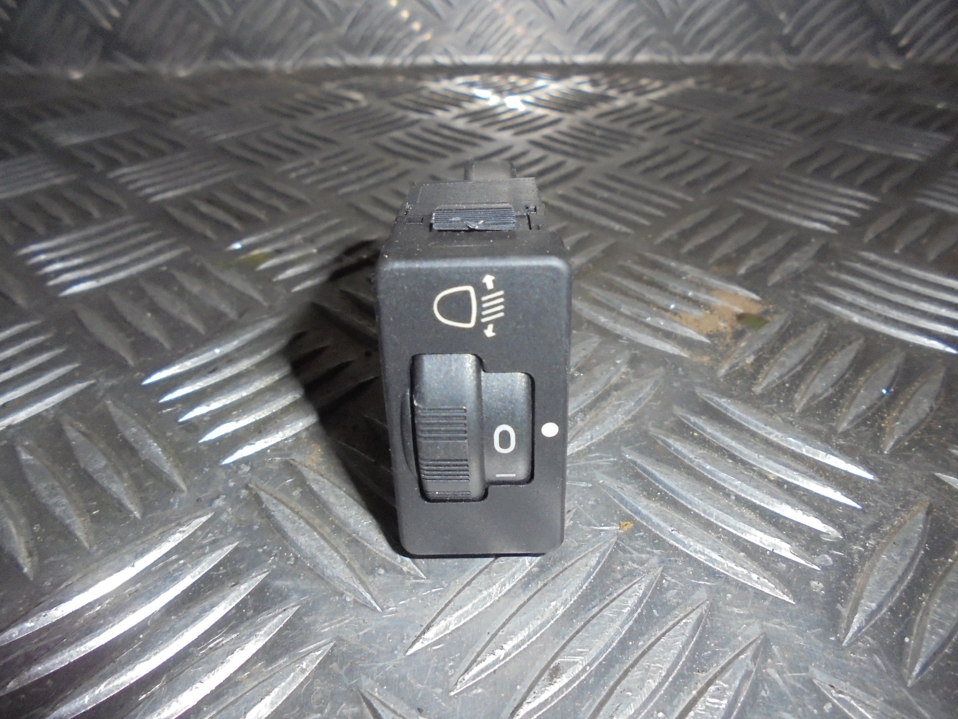 Peugeot 107 Kontakt Lygter Med OEM Nr. Ophugger Fra Peugeot Ophugger