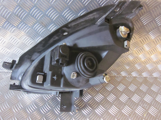 Citroen Xsara Picasso Forlygte Med OEM Nr. 6205W0 Fra Citroen Ophugger