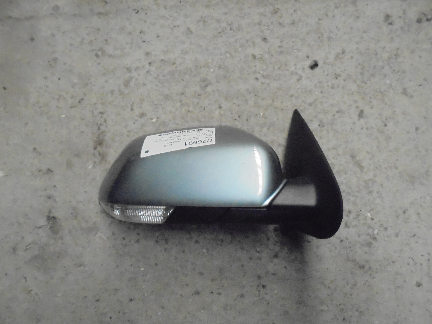 Skoda Fabia Sidespejl Med OEM Nr. Ophugger Fra Skoda Ophugger