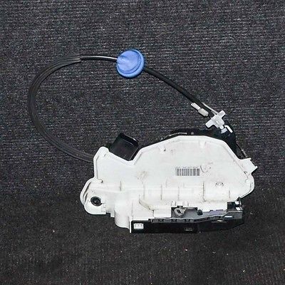 Skoda Fabia Dørlås Med OEM Nr. 5N2837016C Fra Skoda Ophugger