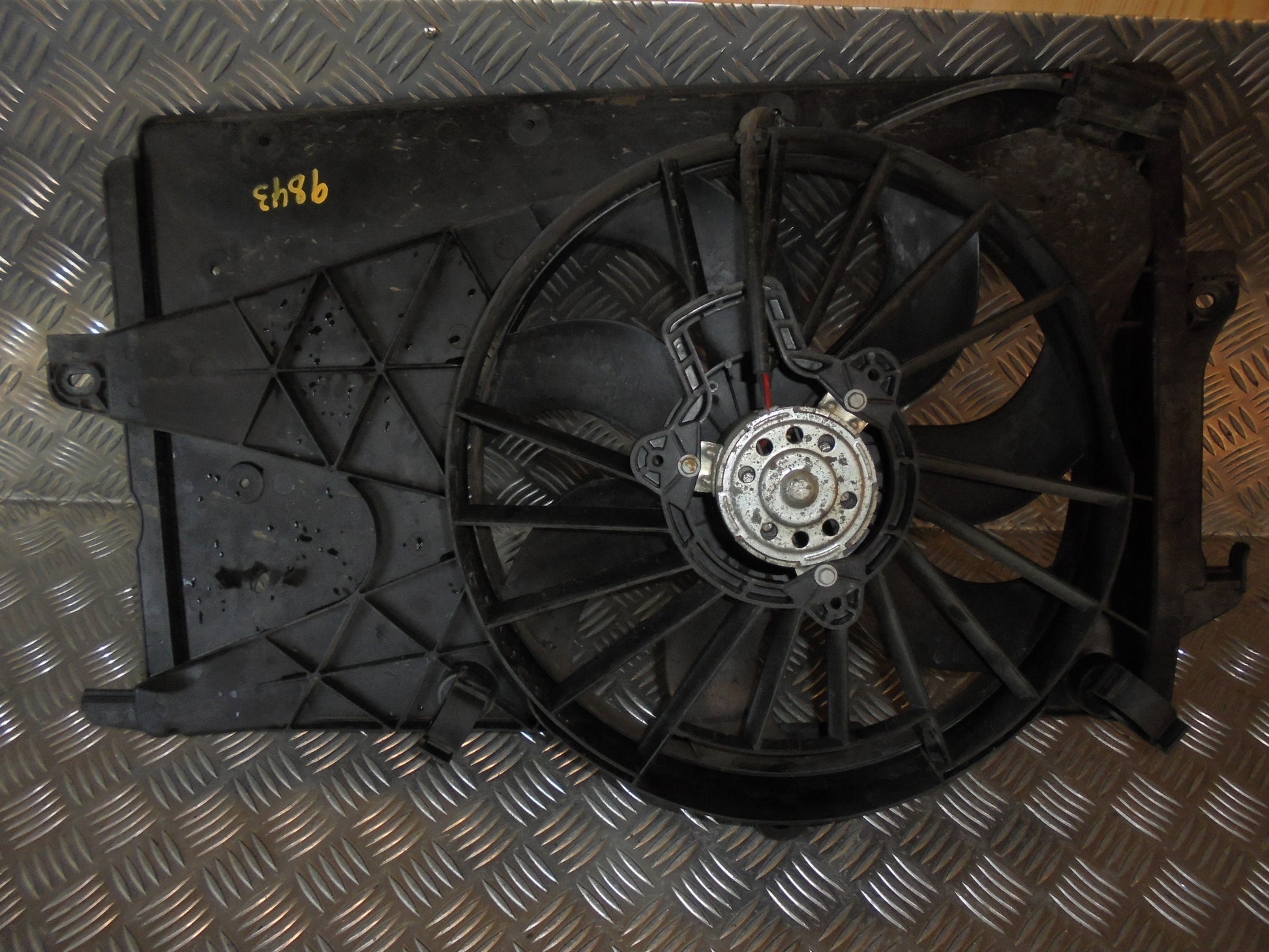 Opel Meriva A Kølerblæser El Med OEM Nr. Ophugger Fra Opel Ophugger