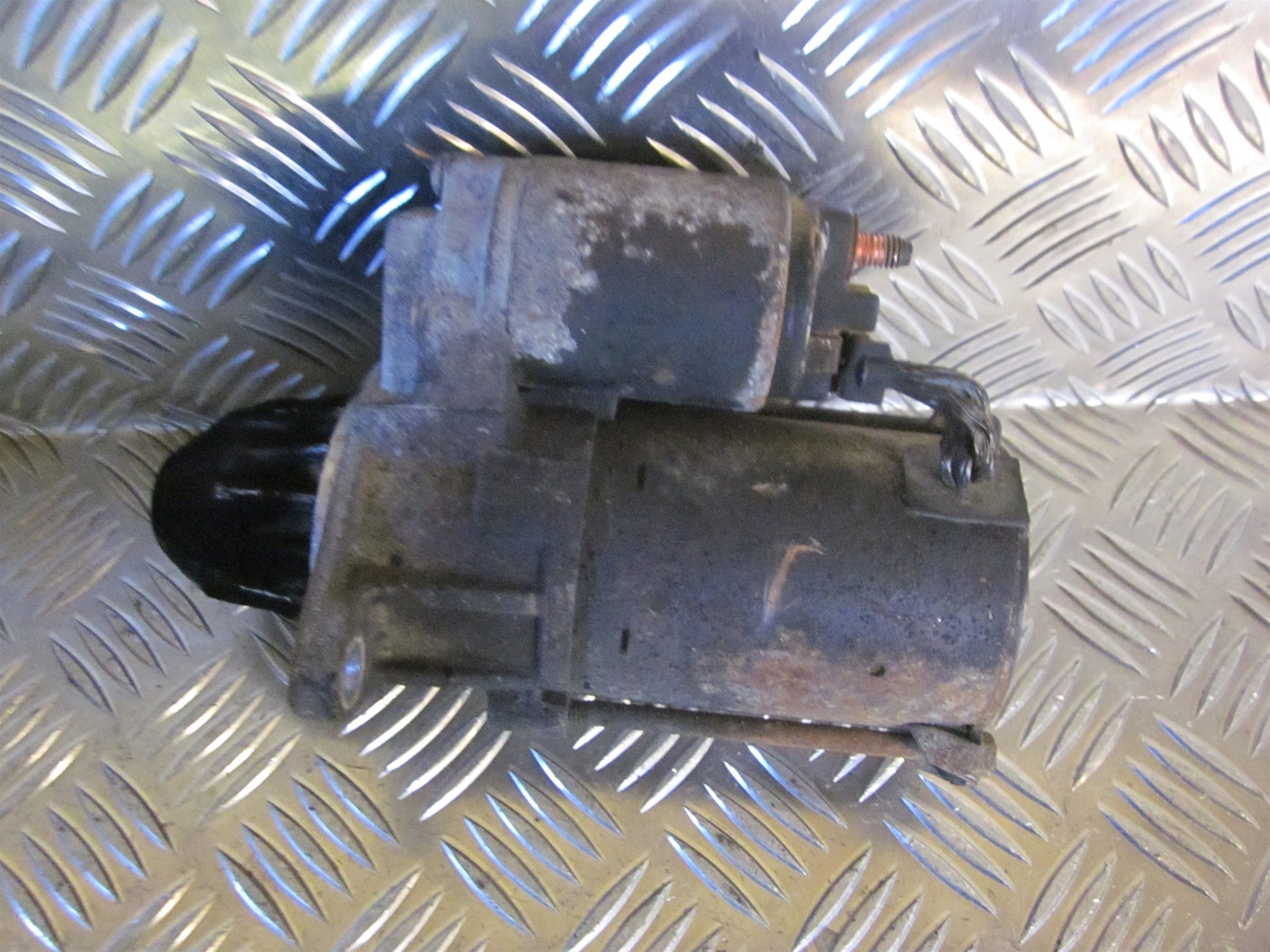 Daewoo Lanos Starter Med OEM Nr. Ophugger Fra Daewoo Ophugger