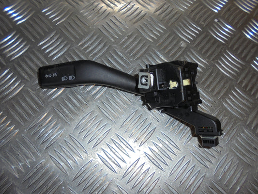 Skoda Octavia Kontakt Blink Med OEM Nr. 1K0953513E Fra Skoda Ophugger