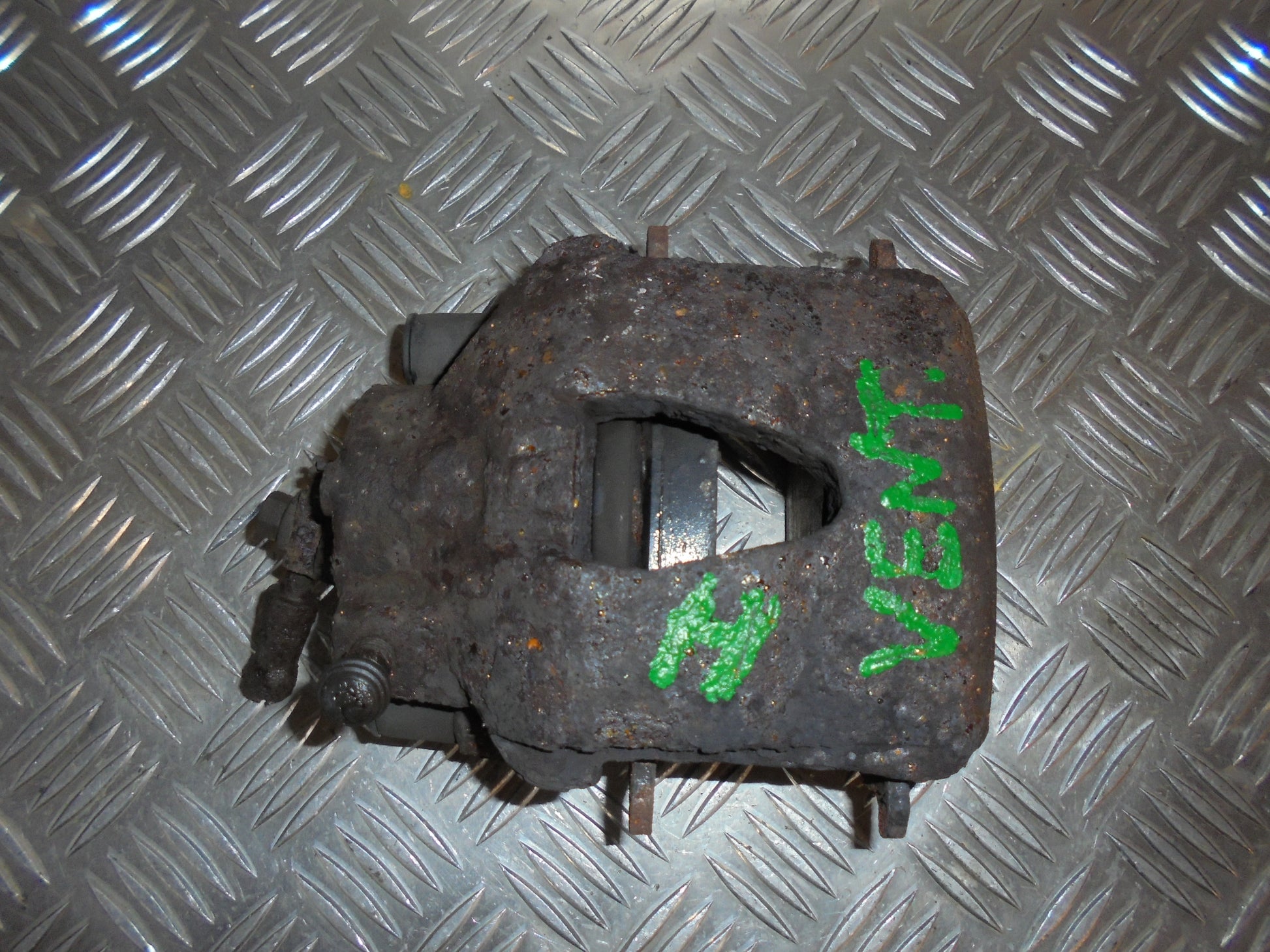 Skoda Octavia Bremsekaliber HF Med OEM Nr. 1K0615124D Fra Skoda Ophugger