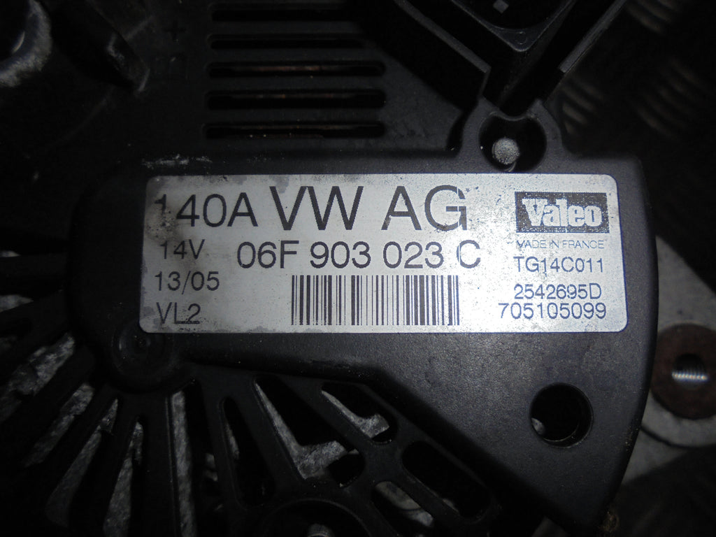 VW Touran 1T/Gp Generator Med OEM Nr. 2542695D Fra VW Ophugger