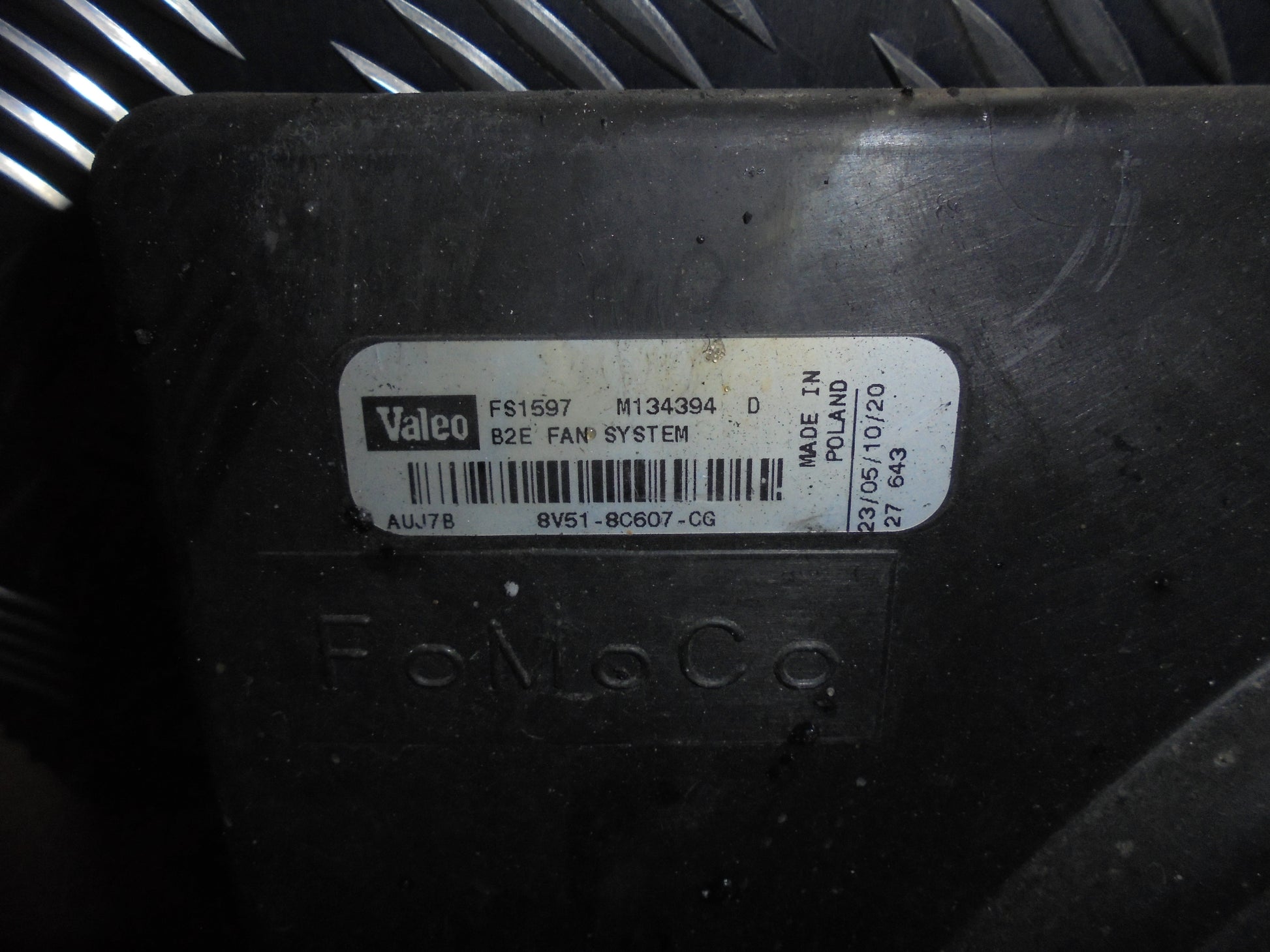 Ford Fiesta 7 Kølerblæser El Med OEM Nr. Ophugger Fra Ford Ophugger