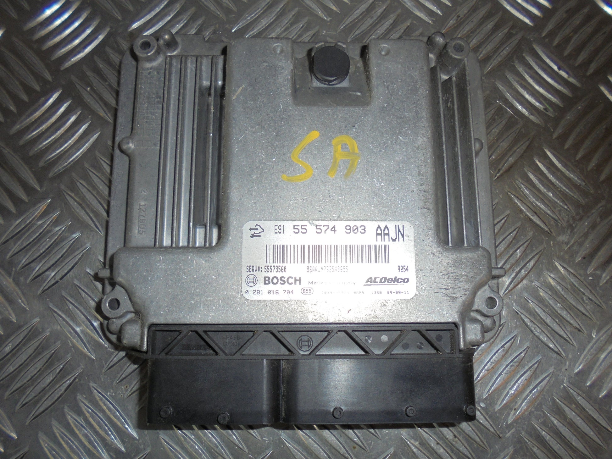 Opel Insignia A Motorstyring - Motorstyreboks - Injection Elboks Med OEM Nr. Ophugger Fra Opel Ophugger