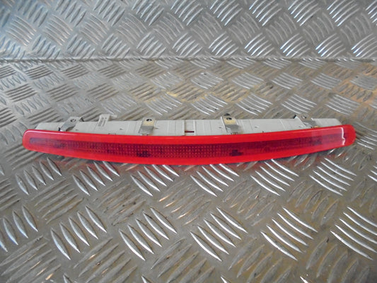 Opel Insignia A Bremselys Med OEM Nr. Ophugger Fra Opel Ophugger