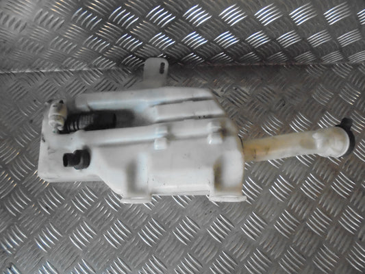 Opel Insignia A Sprinkler M/Motor Med OEM Nr. Ophugger Fra Opel Ophugger