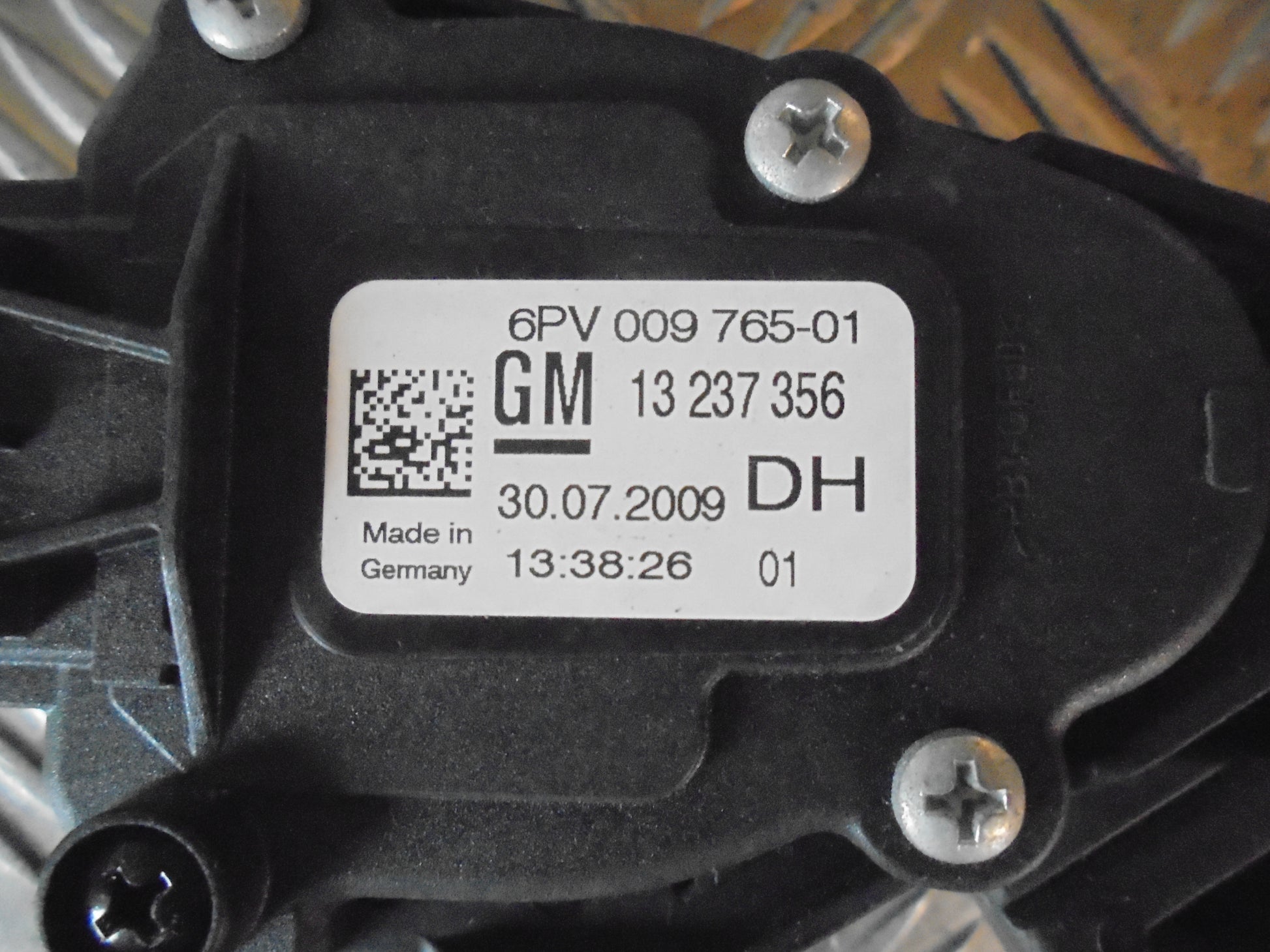 Opel Insignia A Speederpedal Med OEM Nr. Ophugger Fra Opel Ophugger