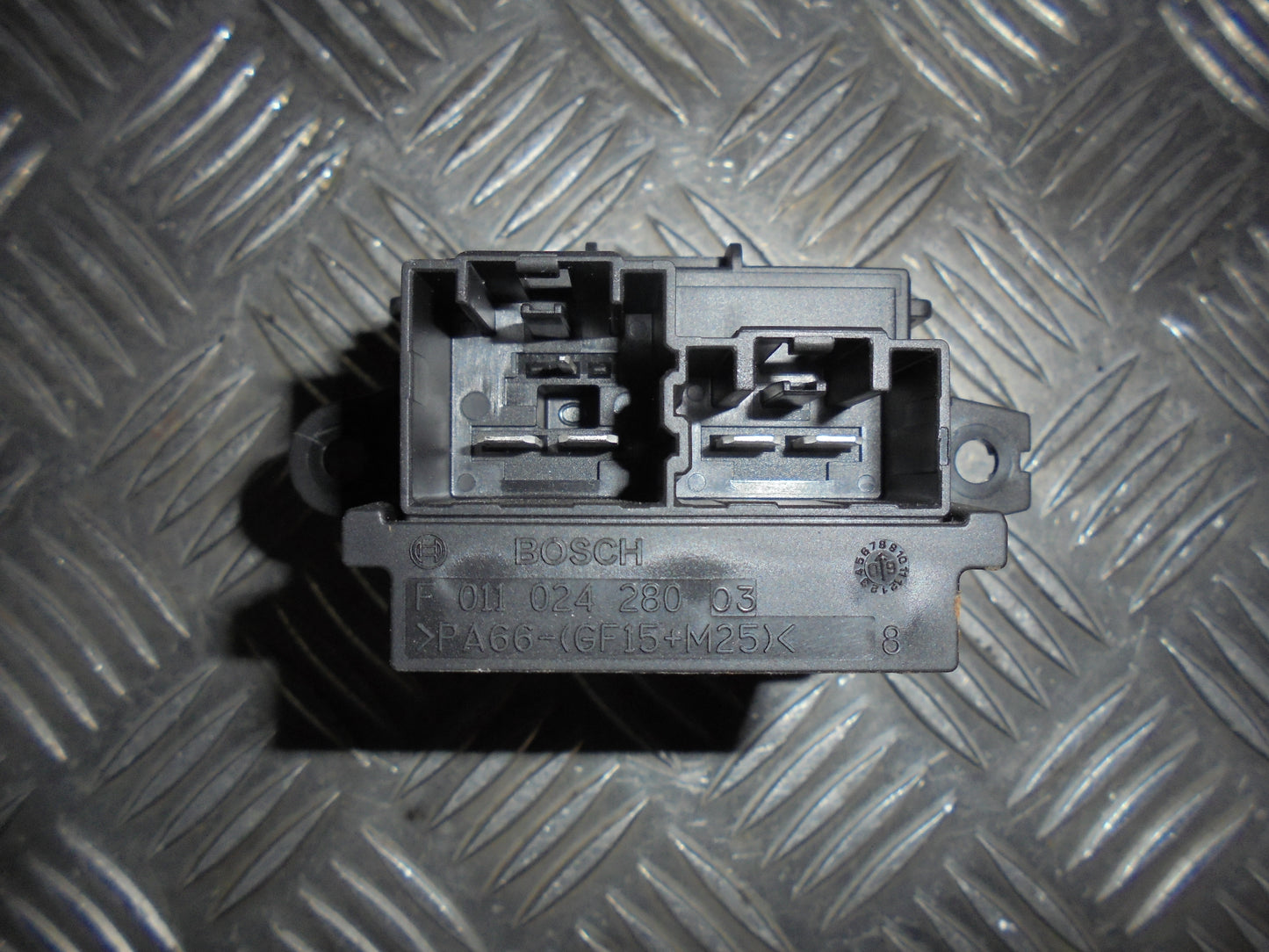 Opel Insignia A Varmemodstand Med OEM Nr. Ophugger Fra Opel Ophugger