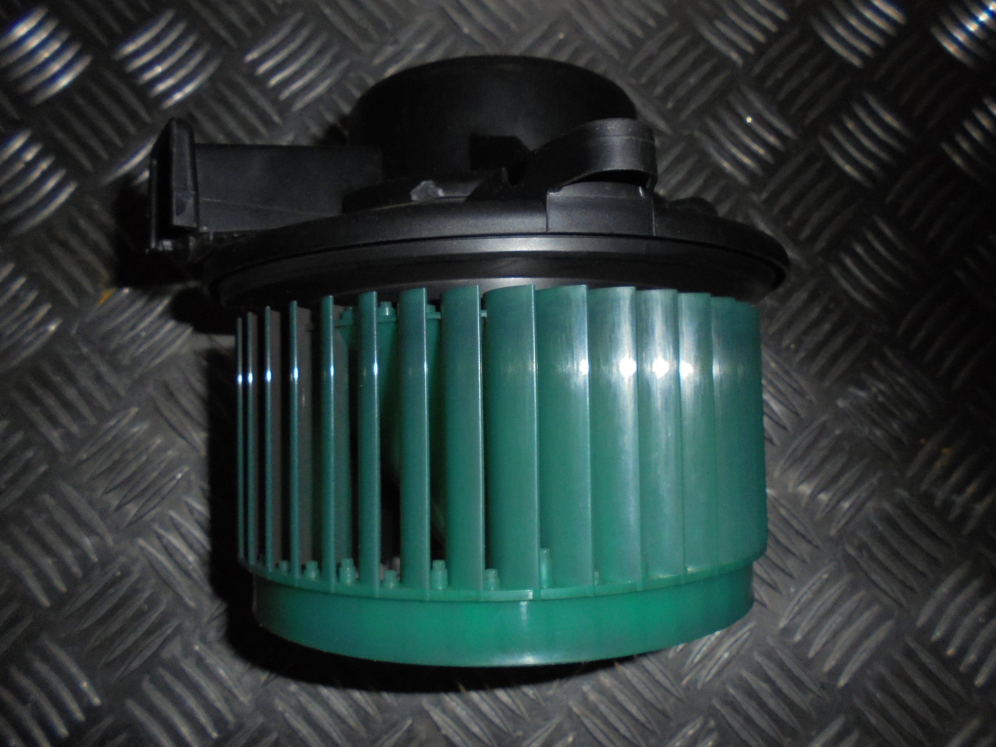 Opel Insignia A Varmeblæser Med OEM Nr. Ophugger Fra Opel Ophugger