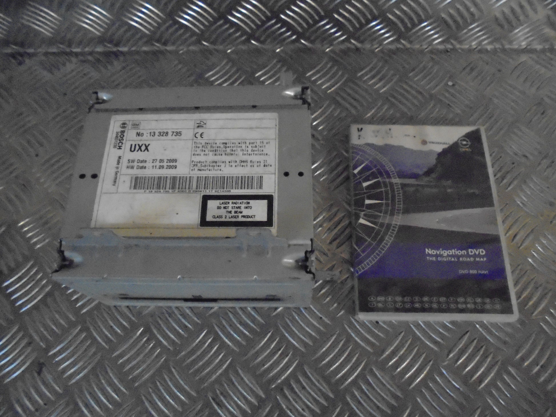 Opel Insignia A Navigationsanl Med OEM Nr. Ophugger Fra Opel Ophugger