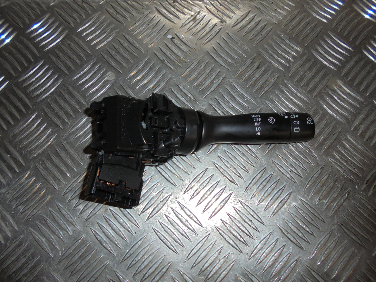 Citroen C1 Kontakt Visker Med OEM Nr. Ophugger Fra Citroen Ophugger