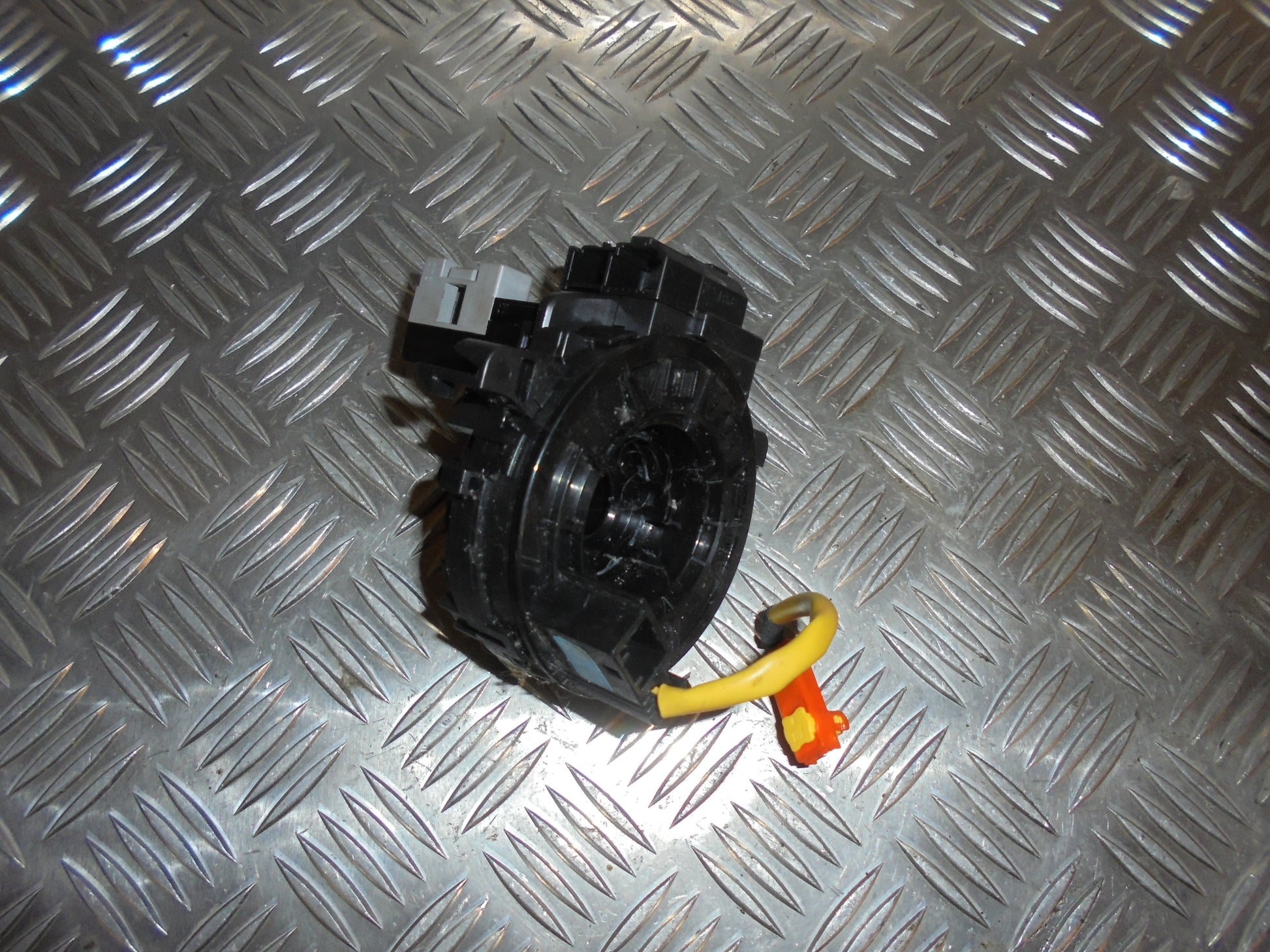 Citroen C1 Airbag Stelring Med OEM Nr. 75B7050H010 Fra Citroen Ophugger