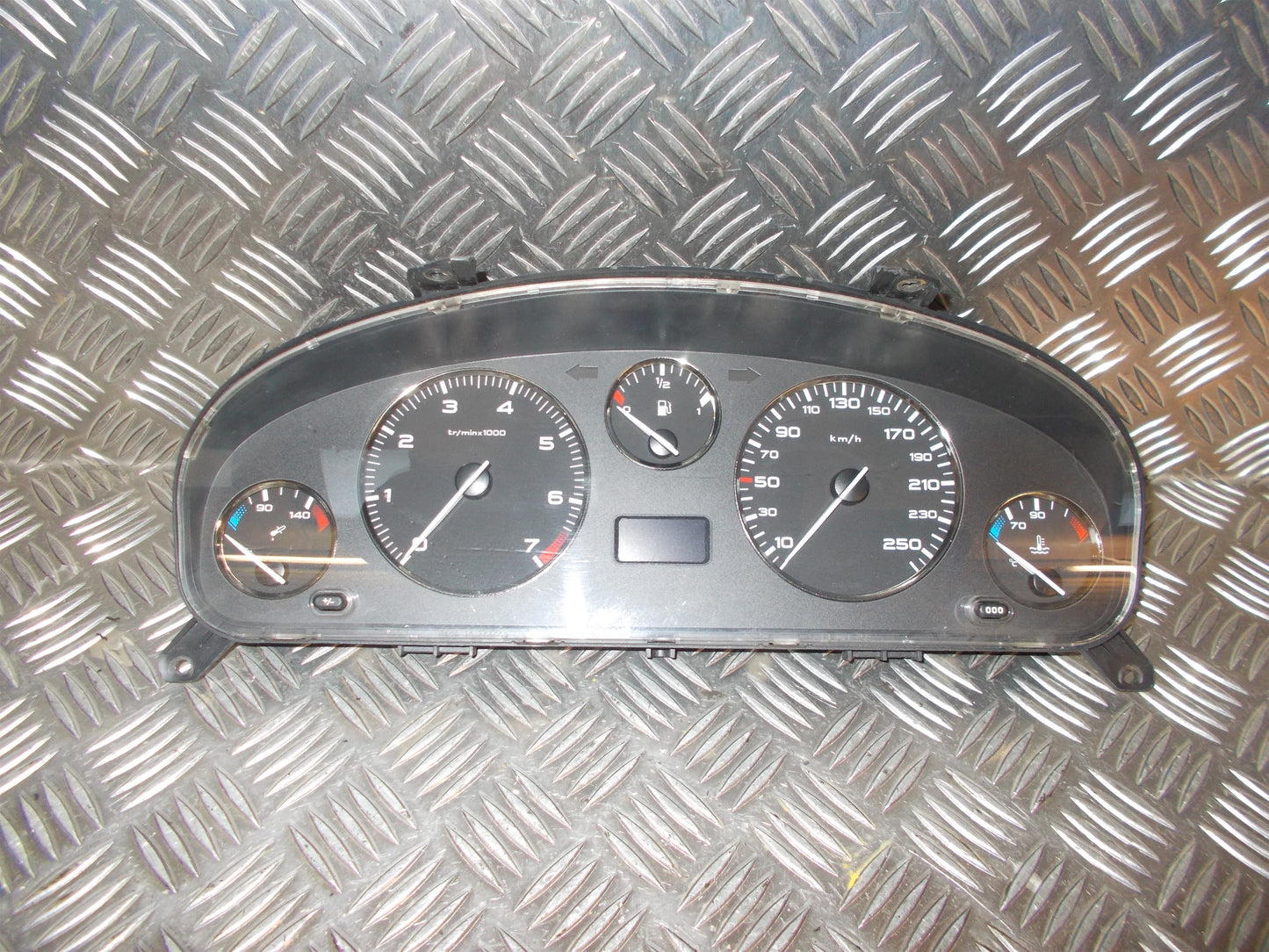 Peugeot 406 Speedometer - Instrument Med OEM Nr. Ophugger Fra Peugeot Ophugger