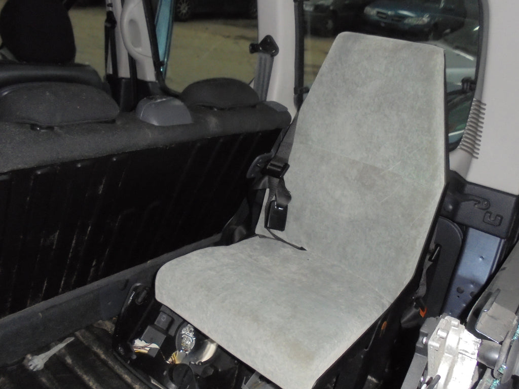 Citroen Berlingo Pluk-Selv-Bil Med OEM Nr. Ophugger Fra Citroen Ophugger