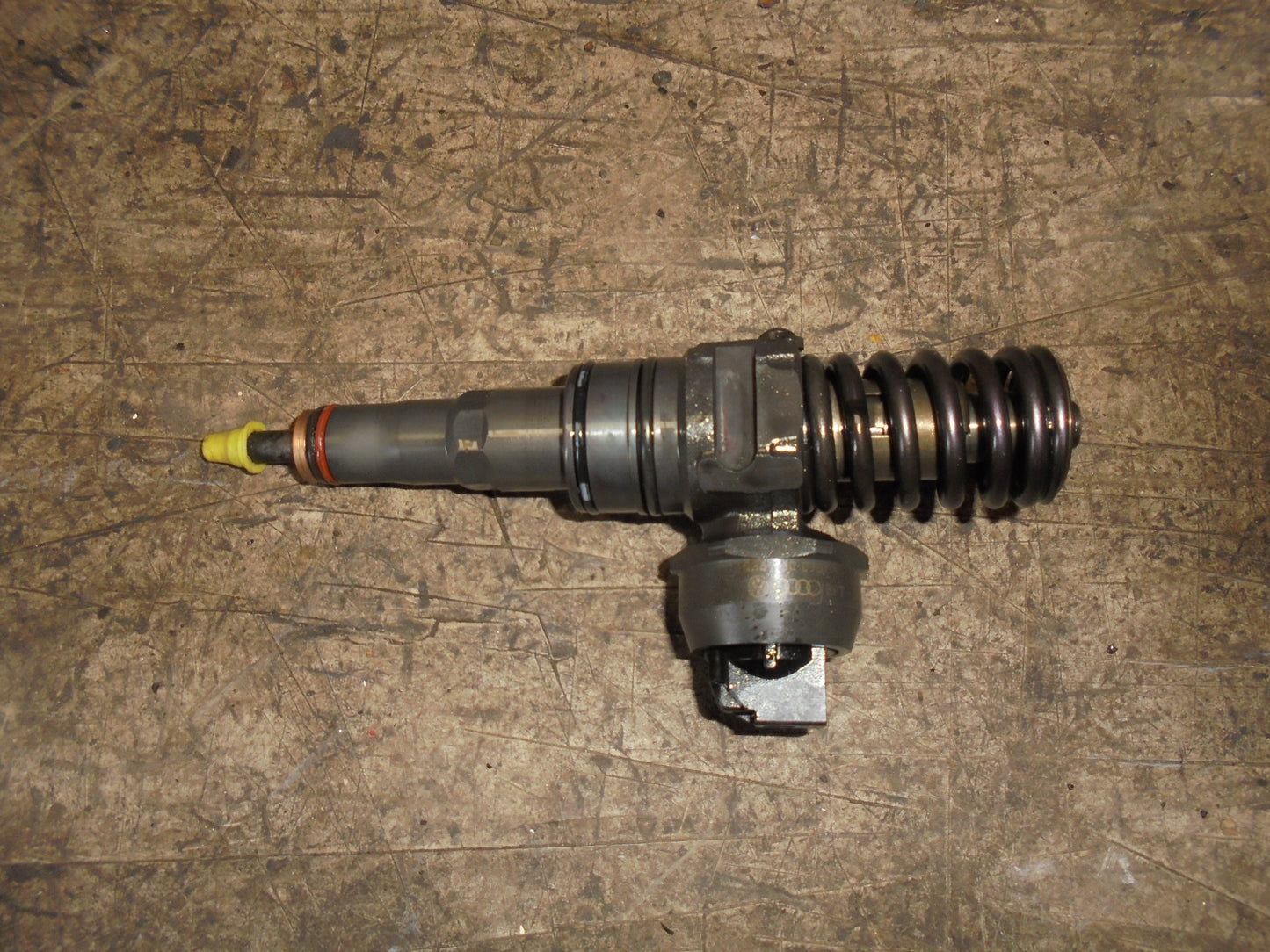 VW Touran 1T GP Dyse Med OEM Nr. 038130073BN Fra VW Ophugger