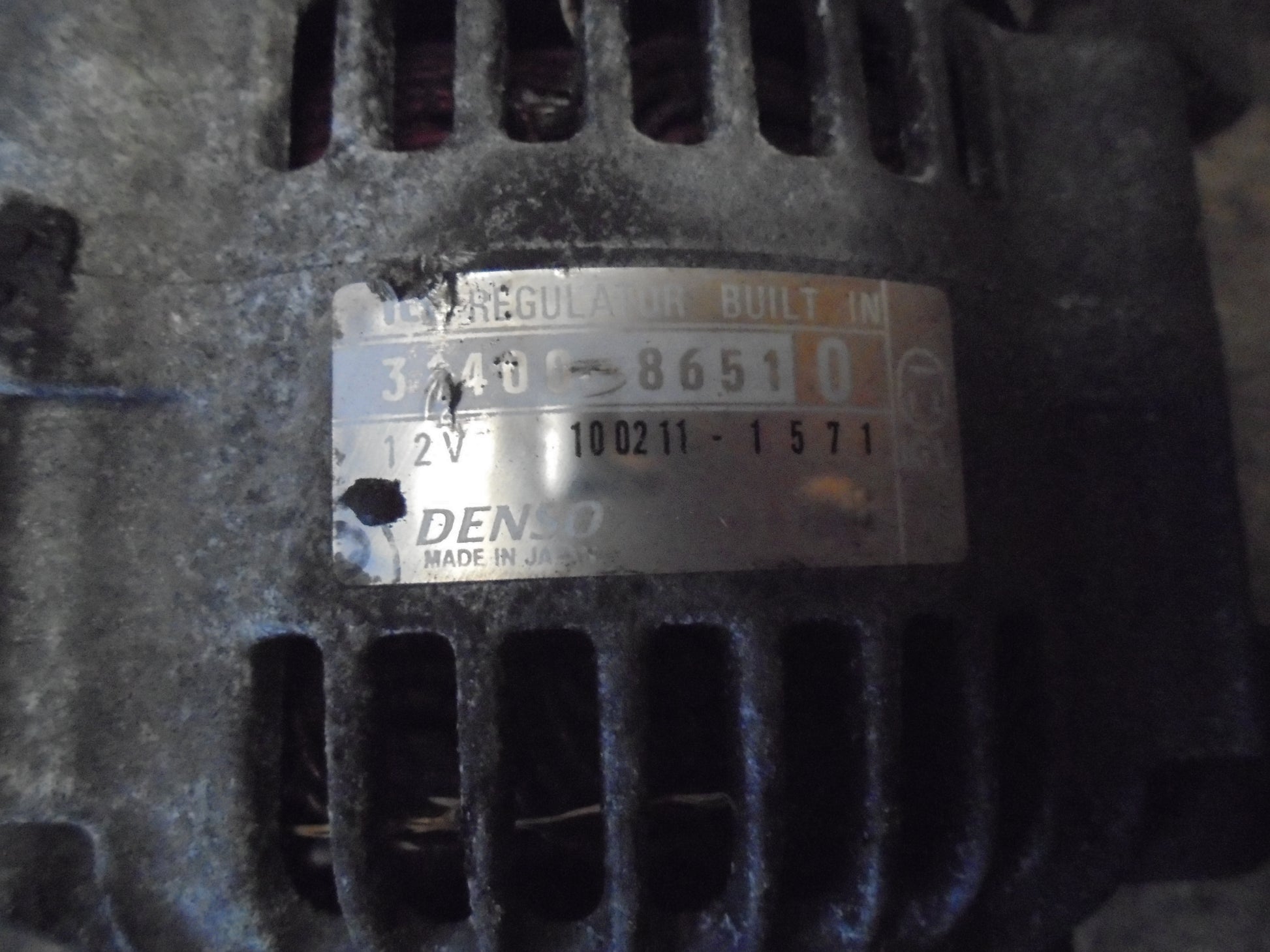 Suzuki Swift Generator Med OEM Nr. 3140086510 Fra Suzuki Ophugger