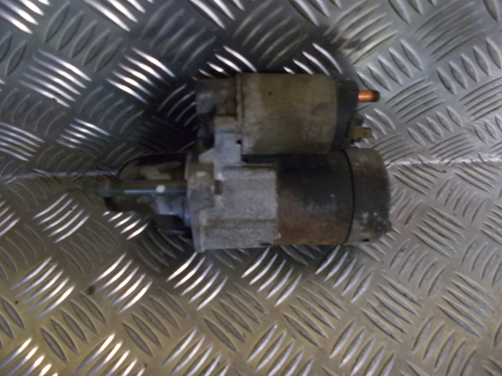 Suzuki Liana Starter Med OEM Nr. 3110080G1 Fra Suzuki Ophugger