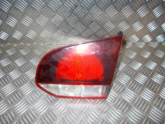 VW Golf 6 1K Baglygte Med OEM Nr. 5K0945094AA Fra VW Ophugger