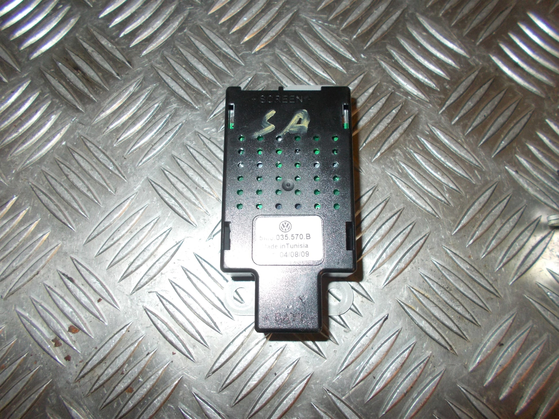 VW Golf 6 1K Relæ Diverse Med OEM Nr. 5M0035570B Fra VW Ophugger