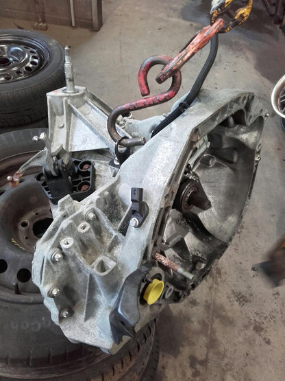 Renault Kangoo 2 Gearkasse 5 Trin Med OEM Nr. JR5156 Fra Renault Ophugger