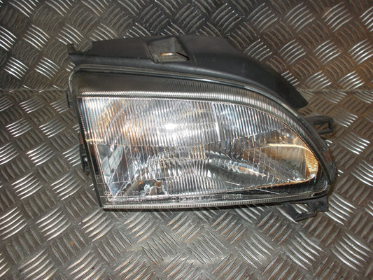 Seat Arosa Forlygte Med OEM Nr. Ophugger Fra Seat Ophugger
