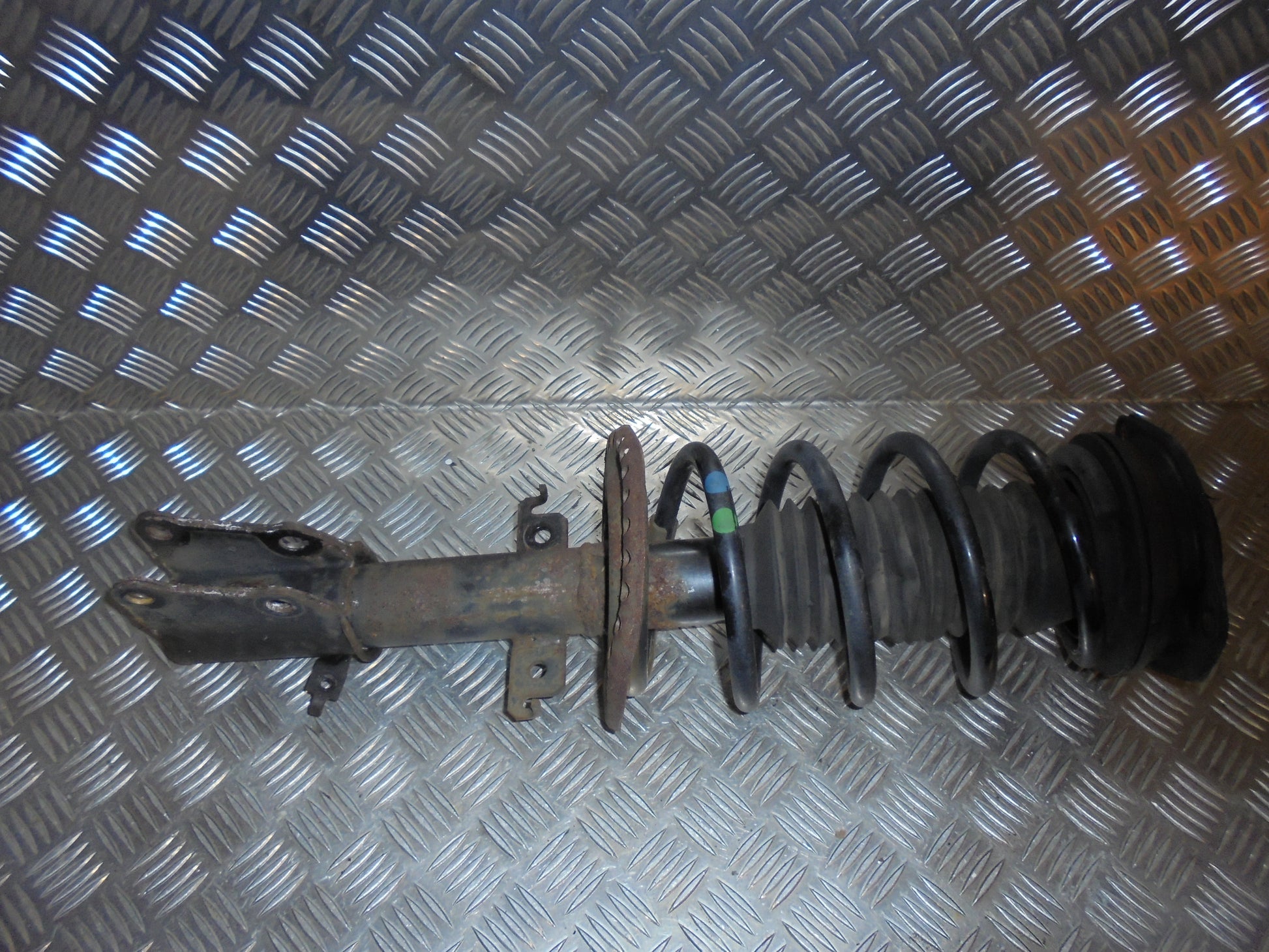 Renault Kangoo 2 Fjederben For H Med OEM Nr. 8200868516 Fra Renault Ophugger