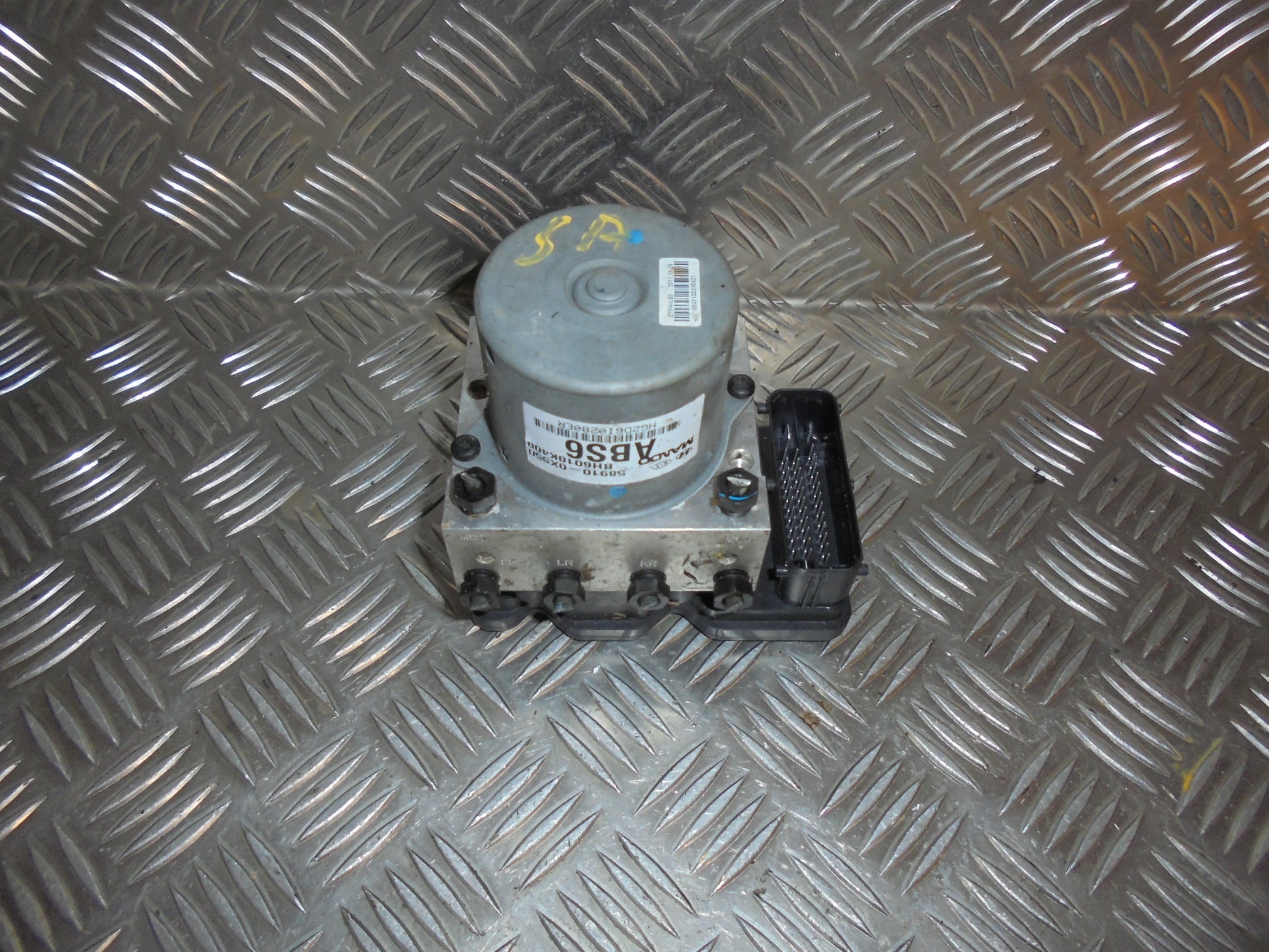 Hyundai I10 Abs Pumpe Med OEM Nr. 589100X550 Fra Hyundai Ophugger