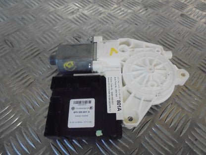 Audi A3 8P Rudemotor - Rudehejs Med OEM Nr. 8P0959801L Fra Audi Ophugger