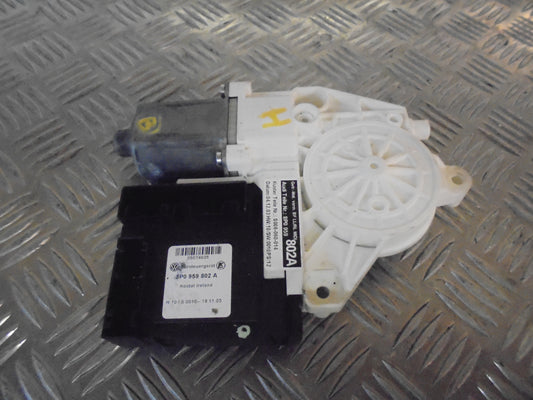 Audi A3 8P Rudemotor - Rudehejs Med OEM Nr. 8P3837461C Fra Audi Ophugger